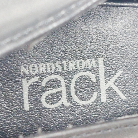 NEW NORDSTROM RACK Oslo Block Heel Pointed Toe Slip On Black Pumps D709 - Picture 10 of 13